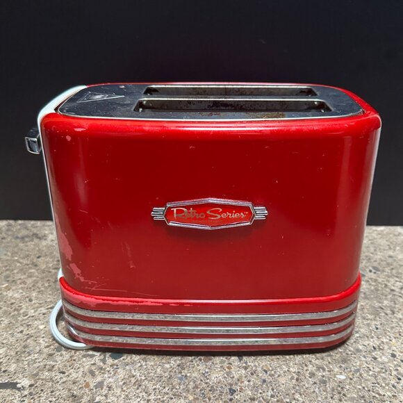 AS IS - Red Nostalgia Retro Series 2 Slice Wide Slot Bagel Toaster Model RTOS200 - Picture 3 of 5